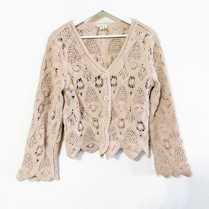 NEW POL Crochet Soft Chunky Cozy Bell Sleeve button front neutral cardigan